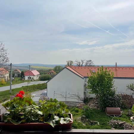 Apartman U Brezinu Znojmo Luaran gambar